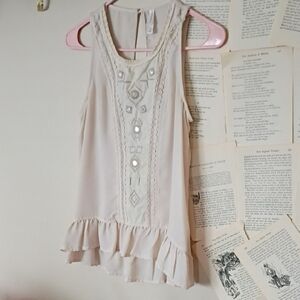 Xhilaration Medium Cream Mirrored Top